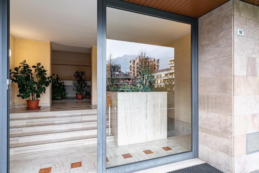 Broletto Park Apartment - Affitti Brevi Italia Lecco Exterior foto